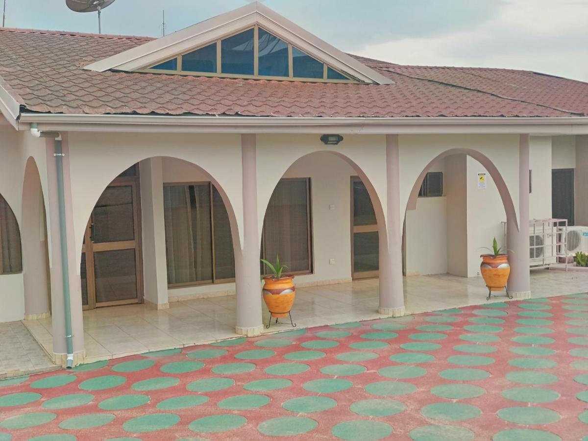 Prestige Guesthouse ,Ksi Kumasi Exteriér fotografie