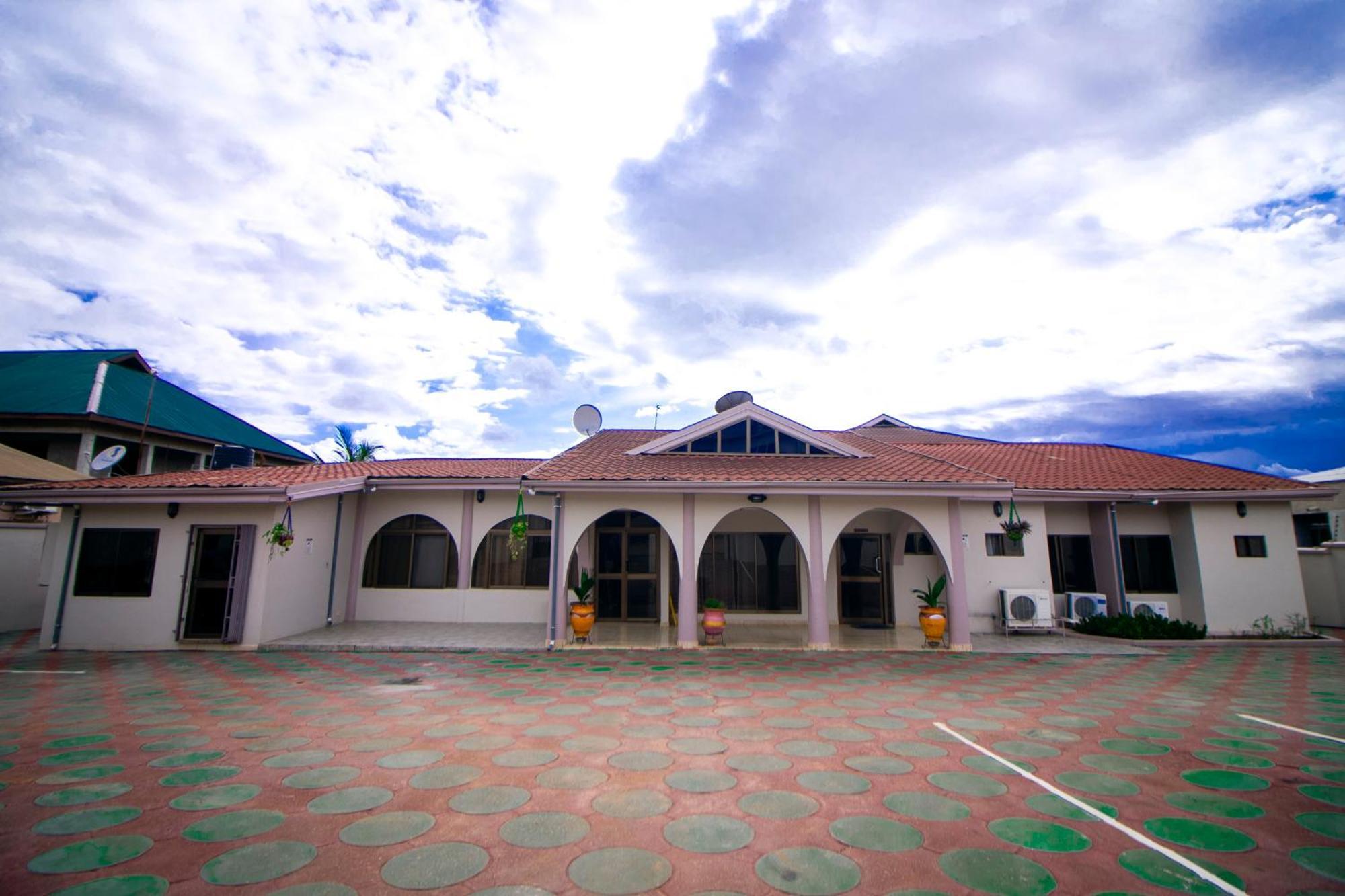 Prestige Guesthouse ,Ksi Kumasi Exteriér fotografie